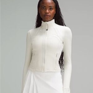 Lululemon Athletica Nulu Define Fullzip Cropped Jacket
